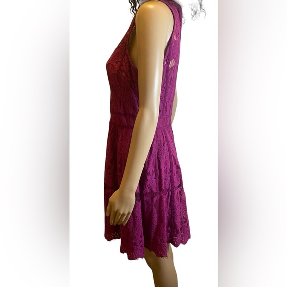 Adelyn Rae mini dress - Picture 4 of 10